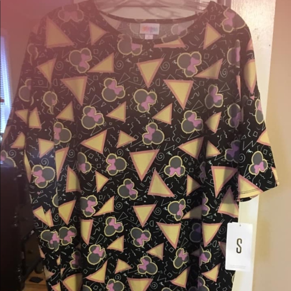 New Lularoe small Disney Irma top